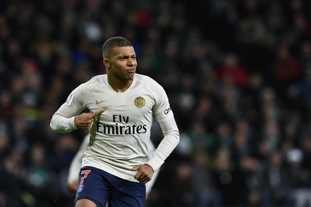 山东体彩幸运专列上线 萌趣联动济南云巴传递公益温度